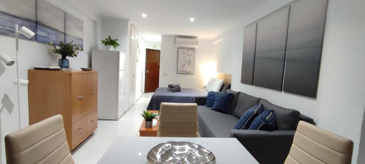 Appartamento Turisstiko Playa Carvajal Fuengirola Esterno foto