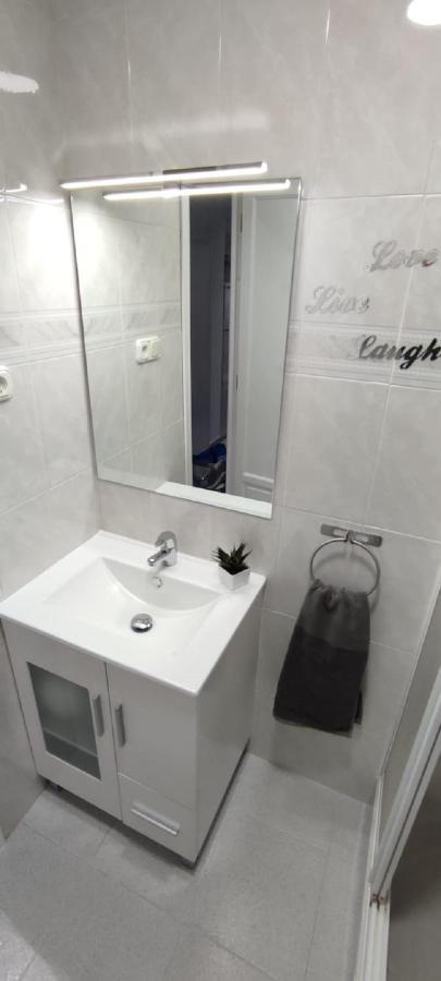 Appartamento Turisstiko Playa Carvajal Fuengirola Esterno foto