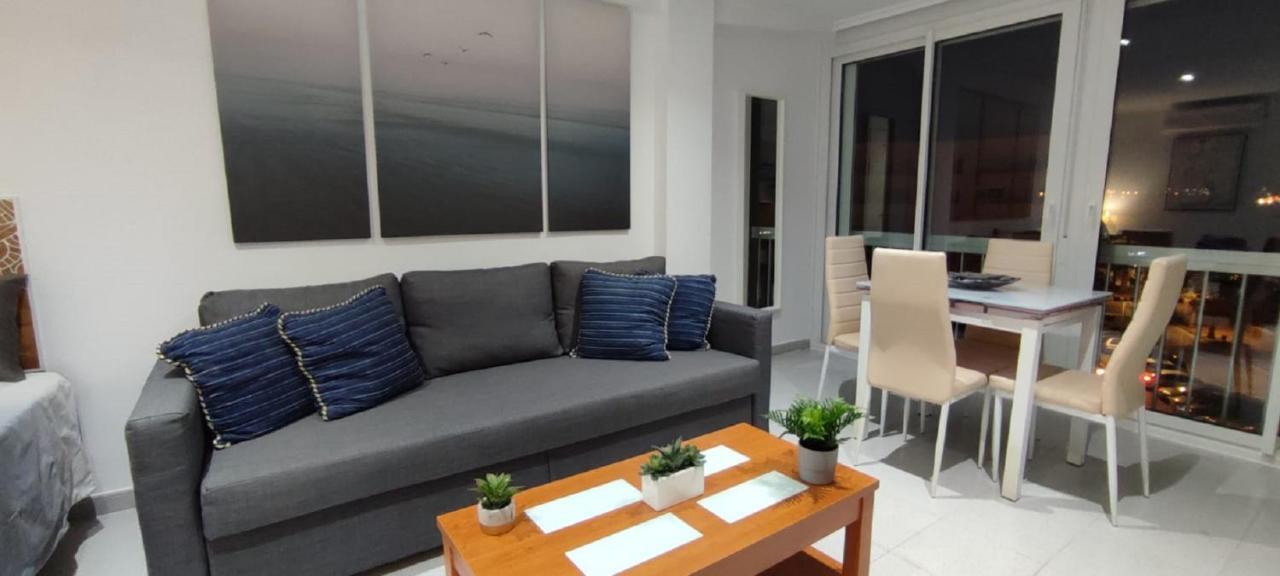 Appartamento Turisstiko Playa Carvajal Fuengirola Esterno foto