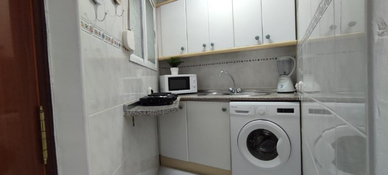 Appartamento Turisstiko Playa Carvajal Fuengirola Esterno foto
