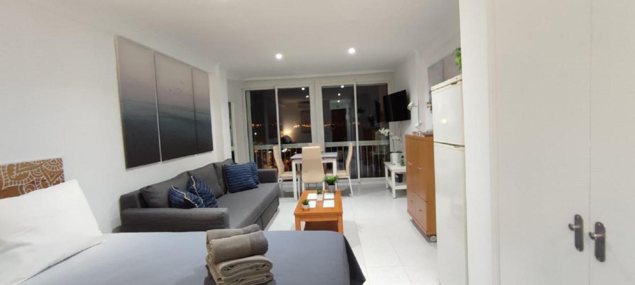 Appartamento Turisstiko Playa Carvajal Fuengirola Esterno foto